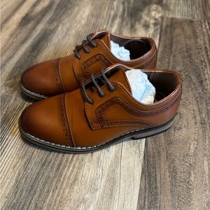 Stacy Adams Toddler Cognac Dress Shoe Size 8